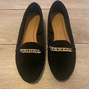 Ardene Black Loafers with Gold Chain Accent